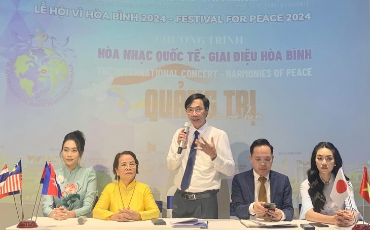 Ban tổ chức công bố những điểm đặc biệt của chương trình hòa nhạc quốc tế Giai điệu hòa bình - Ảnh: HOÀI PHƯƠNG Ban tổ chức công bố những điểm đặc biệt của chương trình hòa nhạc quốc tế Giai điệu hòa bình - Ảnh: HOÀI PHƯƠNG